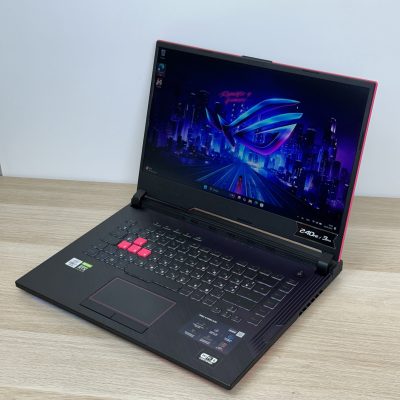 Asus Rog Strix G512L | 15,6 FHD 240 Hz | Intel i7 10 gen | 16 GB RAM | 512 GB SSD | RTX 2060 6 GB | Windows 11 |