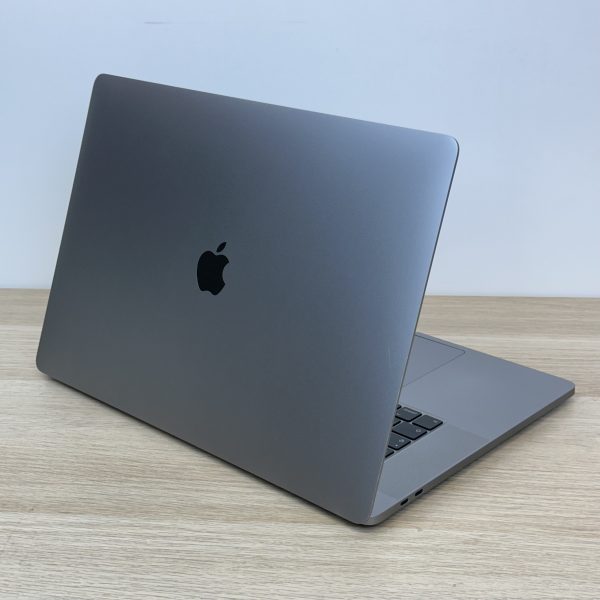 Macbook Pro 16" 2019 | 16" Retina | Intel i7 | 16 GB RAM | 512 GB SSD | Radeon Pro 5300M 4 Gb | macOS Sequoia | - Зображення 8