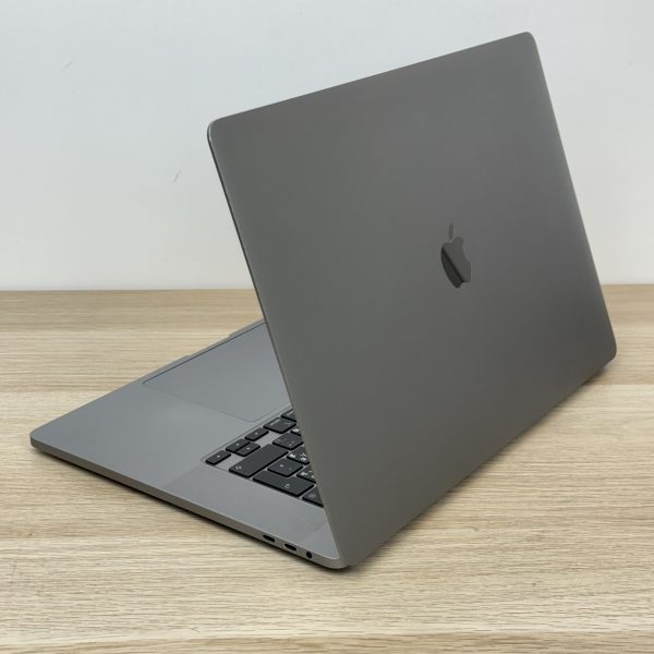 Macbook Pro 16" 2019 | 16" Retina | Intel i7 | 16 GB RAM | 512 GB SSD | Radeon Pro 5300M 4 Gb | macOS Sequoia | - Зображення 9