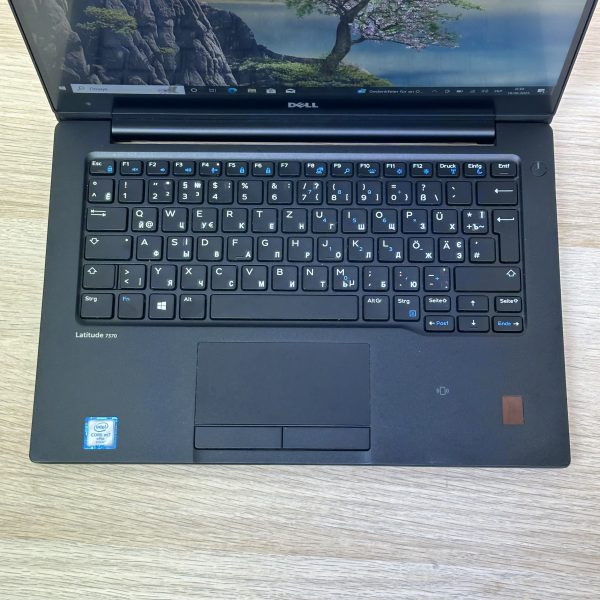 Спеціальна пропозиція! Сенсорний Dell Latitude 7370 | 13,3 QHD+ Touch | Intel Core m7 | 8 GB RAM | 256 GB SSD | Windows 10 Pro | - Зображення 6