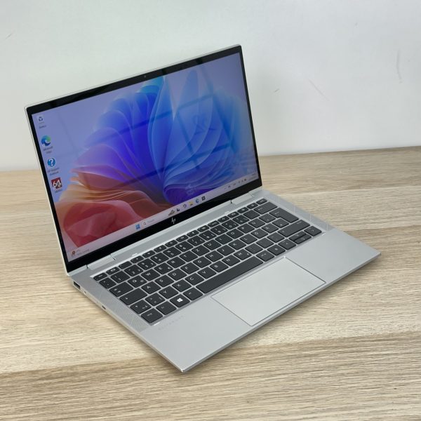 Сенсорний трансформер HP EliteBook 1030 G7 | 13,3 FHD Touch | Intel i5 10 Gen | 8 GB DDR4 | 256 GB SSD | Windows 11 | - Зображення 3
