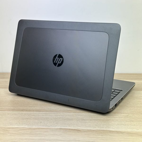 HP Zbook 15 G4 | 15,6 FHD | Intel i7 | 16 GB DDR4 | 512 GB SSD | Nvidia Quadro M2200 | Windows 11 | - Зображення 6