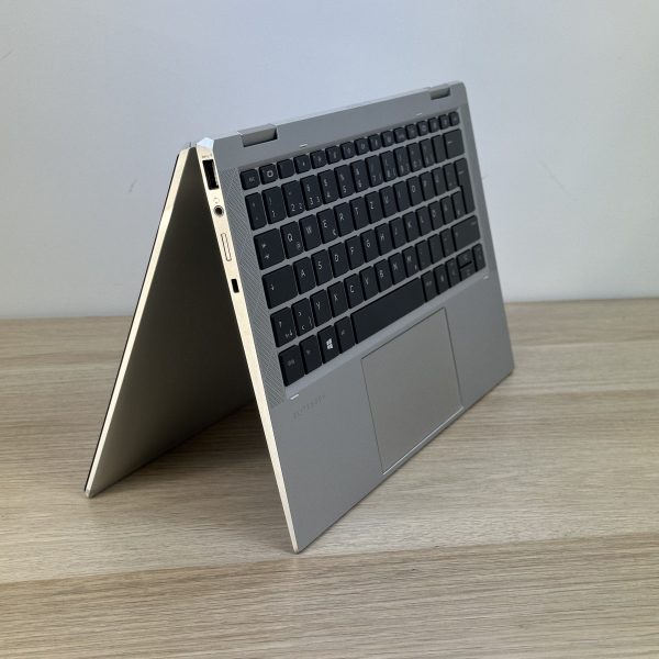 Сенсорний трансформер HP EliteBook 1030 G7 | 13,3 FHD Touch | Intel i5 10 Gen | 8 GB DDR4 | 256 GB SSD | Windows 11 | - Зображення 6