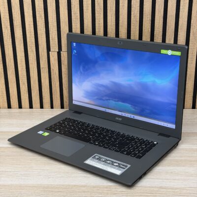 Acer Aspire E 17 | 17,3″ | Intel i7 6500U | 8 GB DDR3 | 256 SSD + 1 TB HDD | NVIDIA GeForce 940M | Windows 11 Home